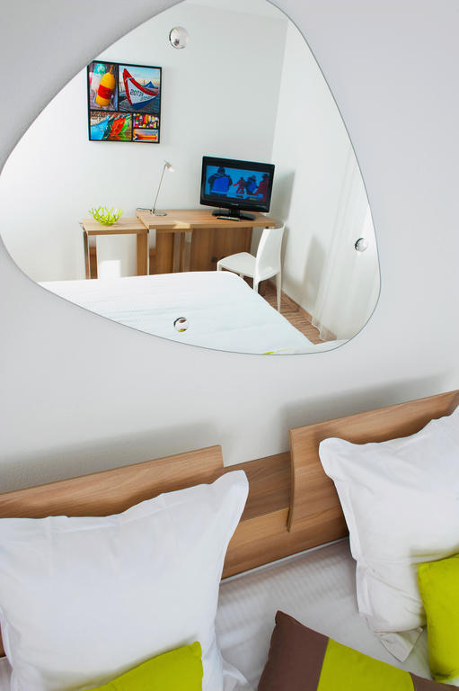 Teneo Apparthotel Bordeaux Merignac - Aeroport Εξωτερικό φωτογραφία